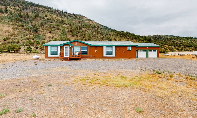 South Fork House | Secluded home with RV parking & hookup, fast WiFi, & fire pit - dogs OK