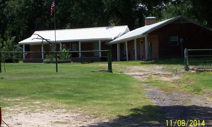 Tyler Other | Secluded Peaceful Ranch Style Home Not Far From The City