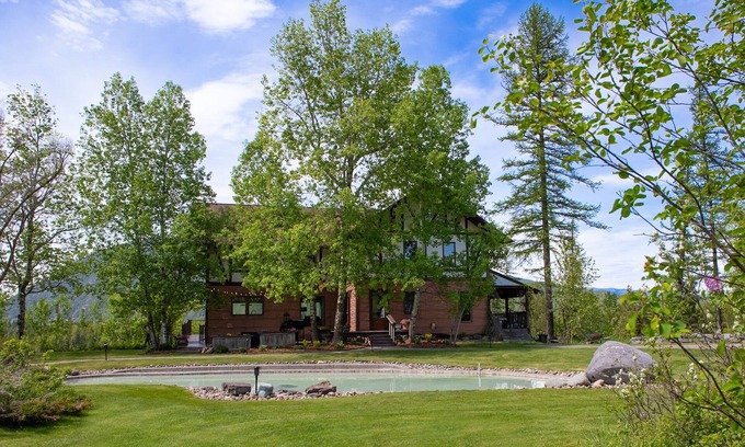 Columbia Falls House | Secluded River Retreat 8 minutes from West Entrance to Glacier National Park.