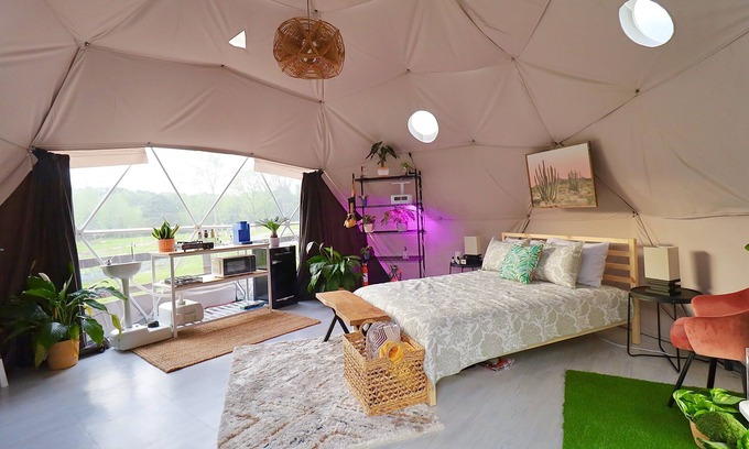 Douglassville Cabin | Secluded Texas Glamping Dome with AC, East Texas