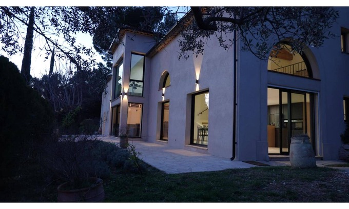 Callas Villa | Secluded villa with AC, heated pool and views of vineyards and sea