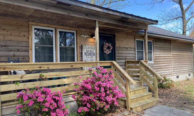 Manns Harbor House | Secluded Waterfront Sanctuary “Always Sonny”