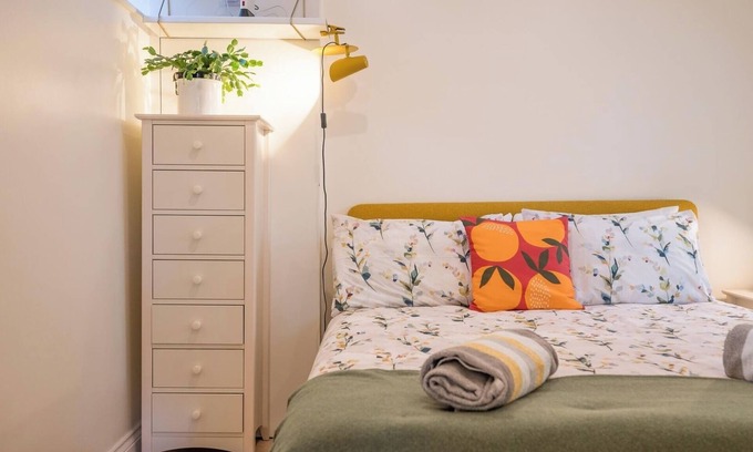Reydon Apartment | Sedge Cottage "Barn"