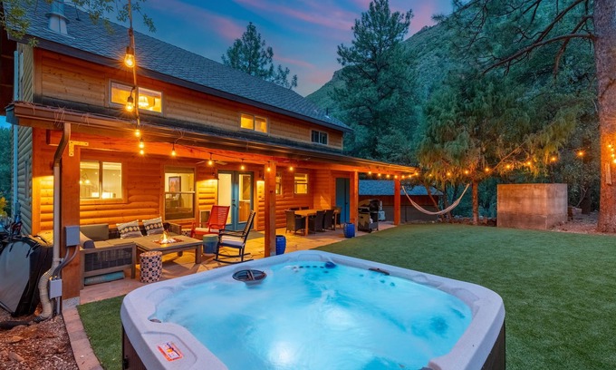 Sedona House | Sedona Hideaway Luxury 4BR w/Hot Tub & Canyon Views