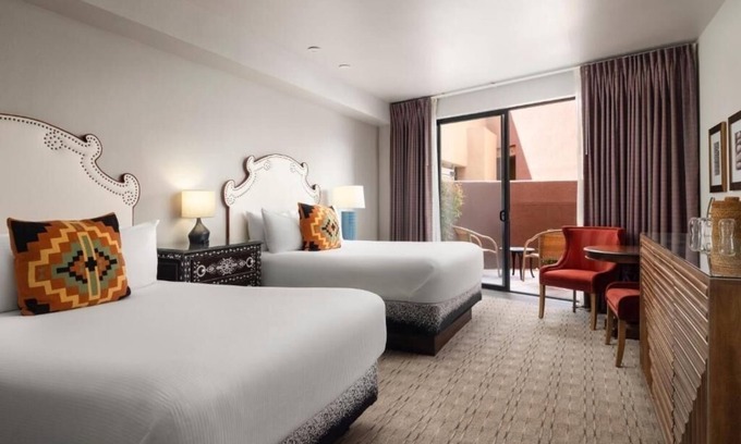 West Sedona Hotel | Sedona Stay | 2 Queen Bed | Scenic Red Rock Views
