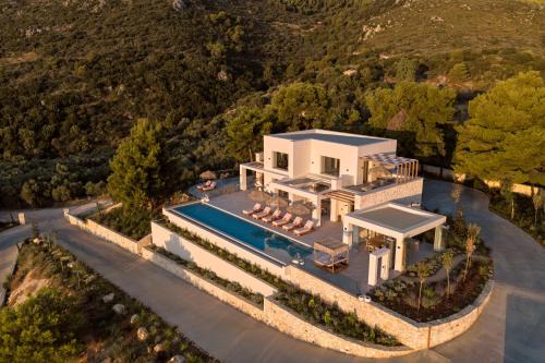 Romirion Villa | Segreto Del Lusso