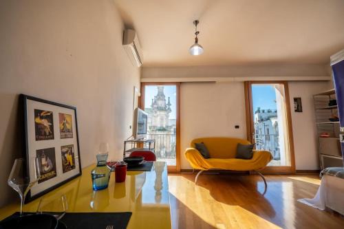 Centro Storico Apartment | Sei mai stato sulla Luna by Symphonya Rentals