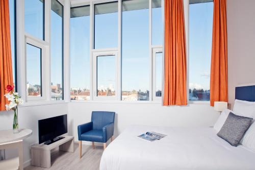Saint Blaise Apartment | Sejours & Affaires Paris-Davout