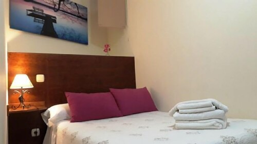 Toledo City Center Cottage | Self catering Toledo Magico for 2-4 people. Pets allowed