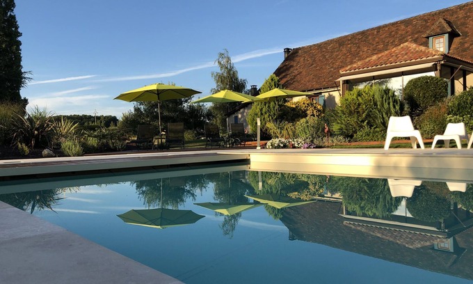 Blis-et-Born Cottage | Self Catering - Traditional Farm house