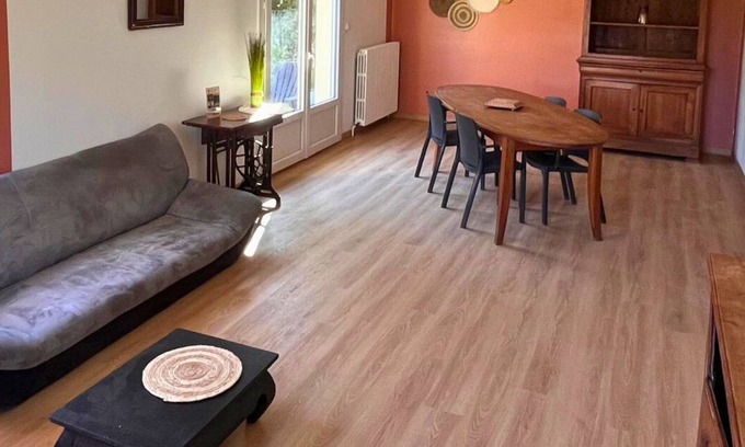 Compreignac Apartment | Self-contained apartment : Les Marmottes