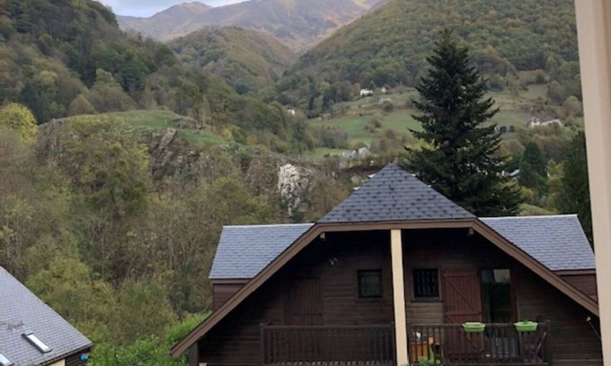 Cauterets Cottage | Semi-detached cottage