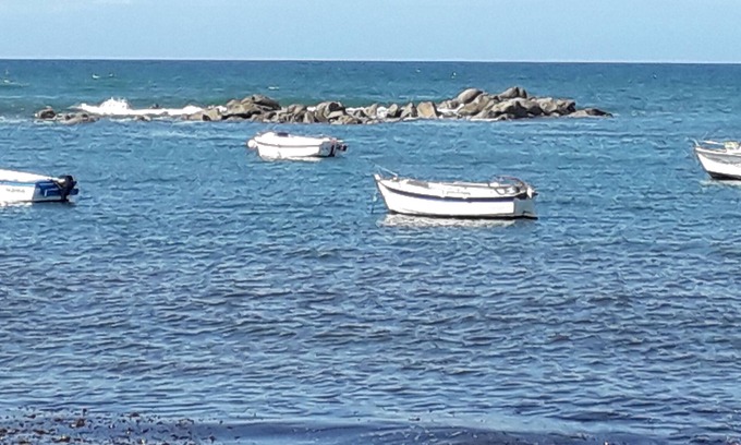 Plouescat Cottage | Semi-detached gite (Gîte Typoul) 6 persons