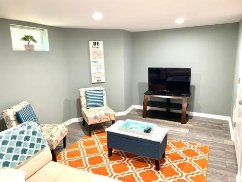 Montclair Apartment | Semi Private cozy studio near downtown.