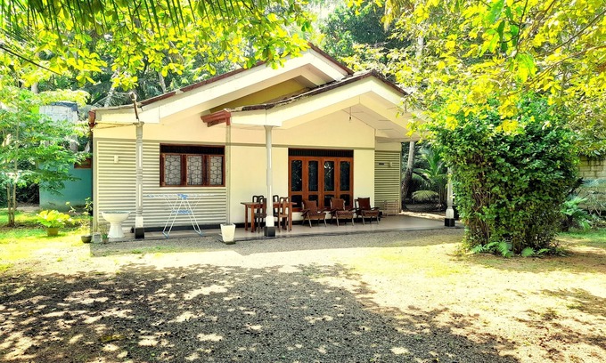 Mirissa Villa | Senarath Villa