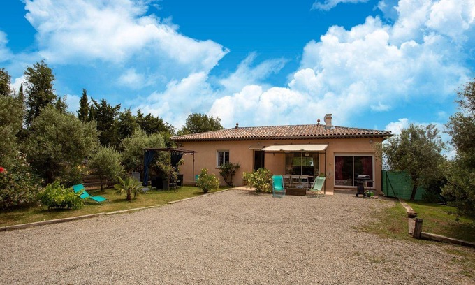 Montmeyan Villa | Sensational holiday home with pool