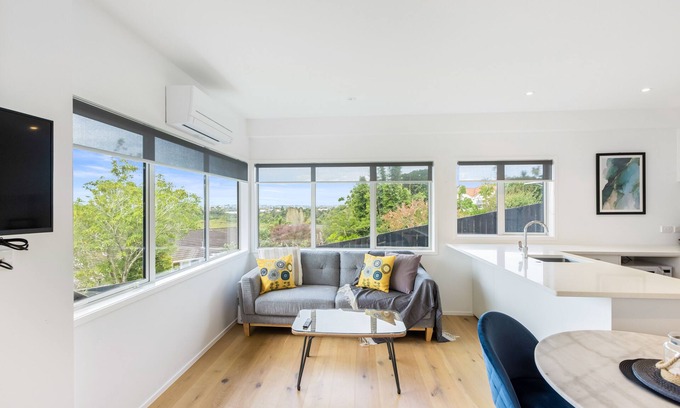 Northcote Apartment | Sensational North Shore Retreat -Netflix