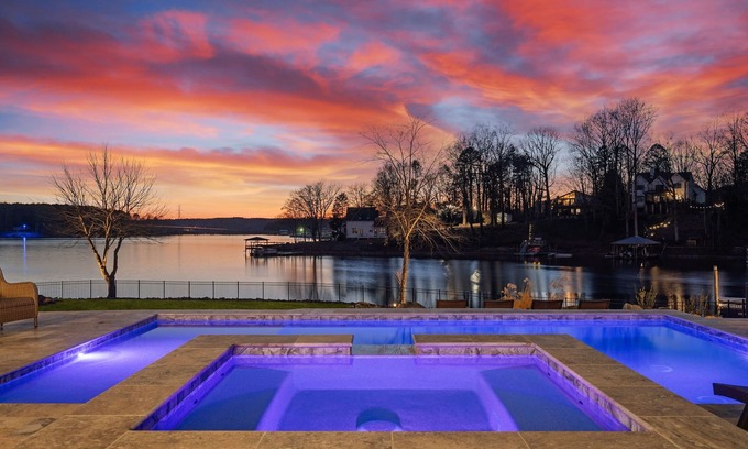 Lake Norman of Catawba House | Sensational Sunsets by SoCharm | *Brand NEW* Luxury Home w/Pool/Hot Tub and Expansive Views