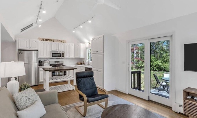 East Falmouth House | Serene Getaway with Pond Beach and Basketball Hoop, Grill, 10 Mins to Menauhant