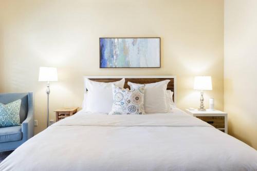 La Quinta Villa | Serene Studio in the Resort-Style Legacy Villas Complex
