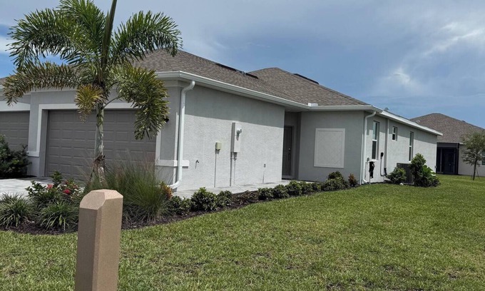 Englewood House | Serenity at Coco Bay. New Villa Englewood Beach