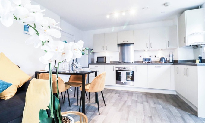 Dartford Apartment | Serenity Haven in Dartford