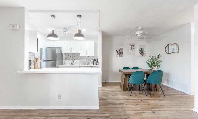 East Fort Lauderdale Apartment | Serenity Home: Your Peaceful Escape Just Steps from the Beach