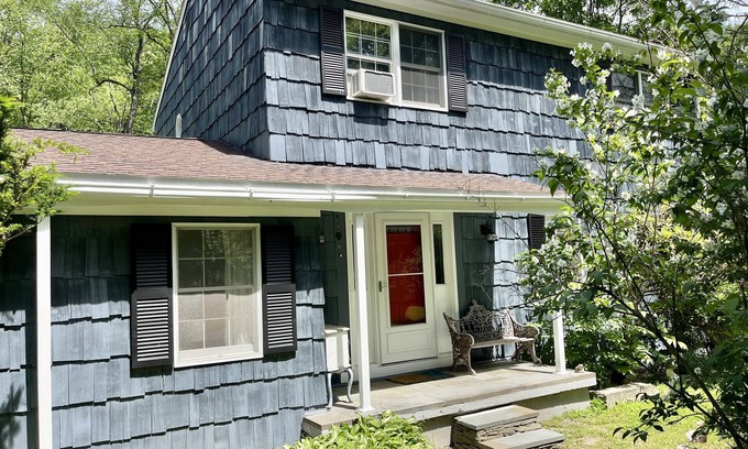 Valatie House | Serenity on Stony Kill: 3BR Creek Front Cottage