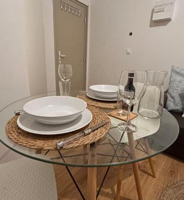 Saint-Quentin Apartment | Serenity Stay