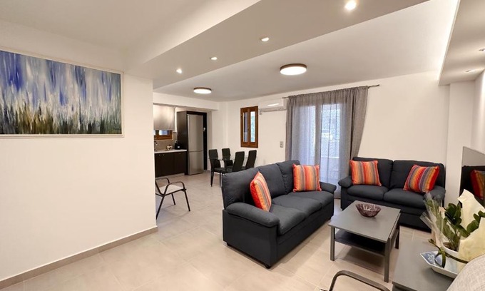 Mpatsi House | Serenity Villa Batsi