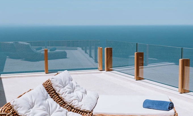 Sauzal Villa | Serenity Villa on the cliff with heated pool
