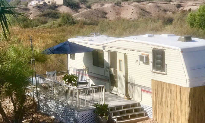 Yuma House | Serenity with Lake view