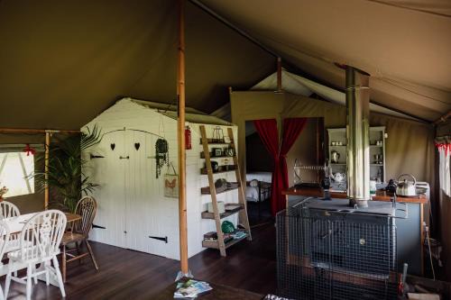 Llanvetherine Other | Seven Hills Hideaway - Three Bedroom