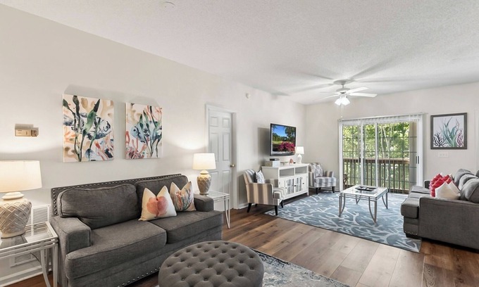 North Myrtle Beach Condo | Seven Oaks #12-301: 3 BR, 2 BA Condominium in North Myrtle Beach, Sleeps 6