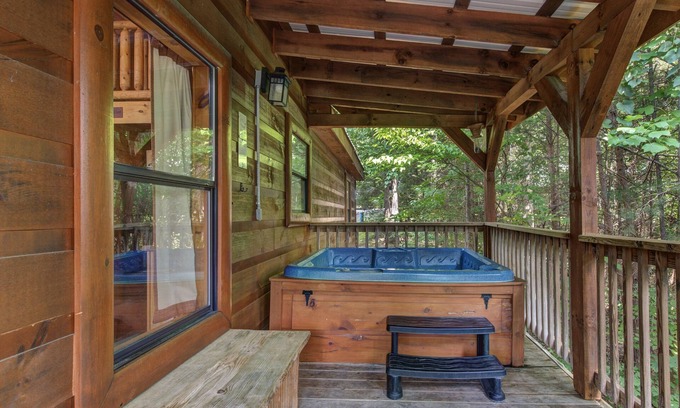 Caton Villa | Sevierville 134 - Two Bedroom Villa, Sleeps 8