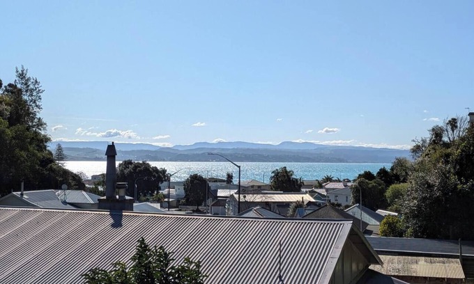 Bluff Hill House | Shakespeare on Bluff Hill, Napier