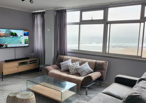 Doonside Apartment | ShangriLa603-Wifi, Amanzimtoti