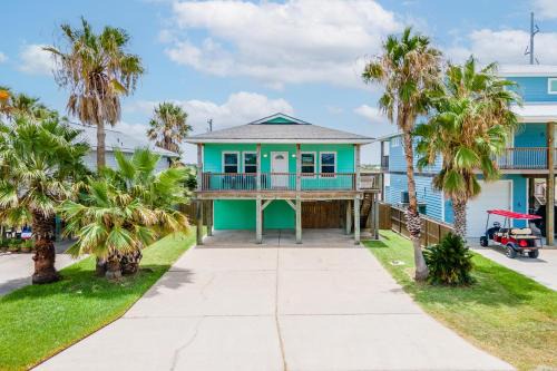 Leeward Sands House | Shark Attack