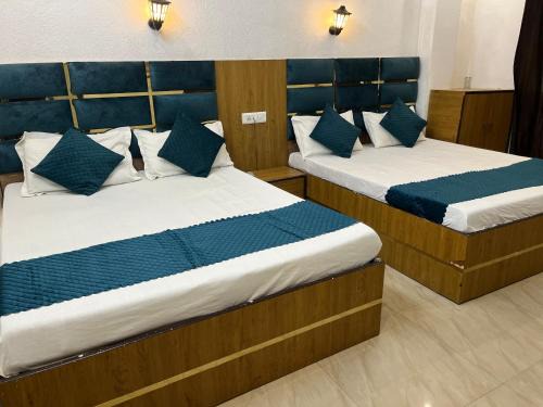Amritsar Hotel | Sharma's BNB