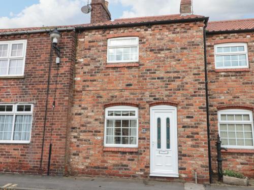 Sewerby House | Shell Seeker Cottage