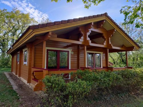 Mauroux Ski Chalet | Sherlock Home