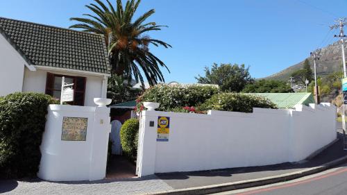 Camps Bay House | Sherwood Boutique Cottage