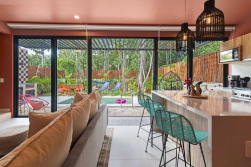 Tulum House | Shes moody TULUM 3 bed penthouse with yard pools rooftop aircon 15 minute drive to the beach
