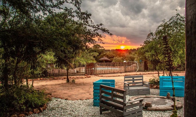 Thorny Bush Game Reserve Other | Shik Shack Backpackers