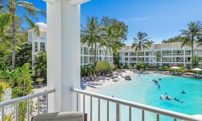 Palm Cove Apartment | SHILOH AT THE BEACH CLUB