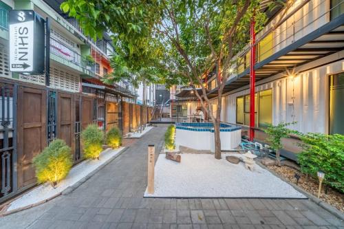 Su Thep Hostel | SHIN Hostel Changphuak ChiangMai
