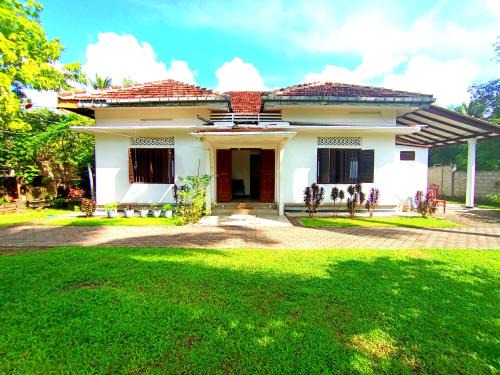 Midigama House | Shine Breeze villa