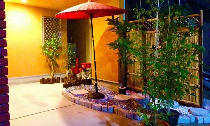 Hyakunincho House | Shinjuku 120 sq.m. house/3 min walk from JR Shin-Okubo station/2 bathrooms, 2 toilets, parking/10 min walk from Kabukicho