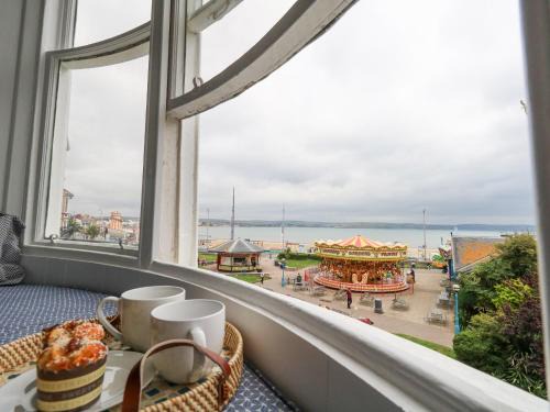 Weymouth House | Shore View