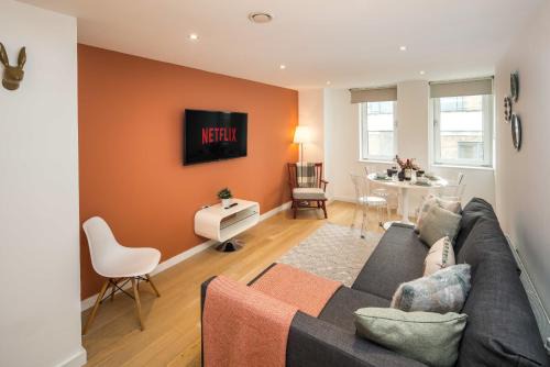 Hoxton West Apartment | Shoreditch Apartments by Sleepy